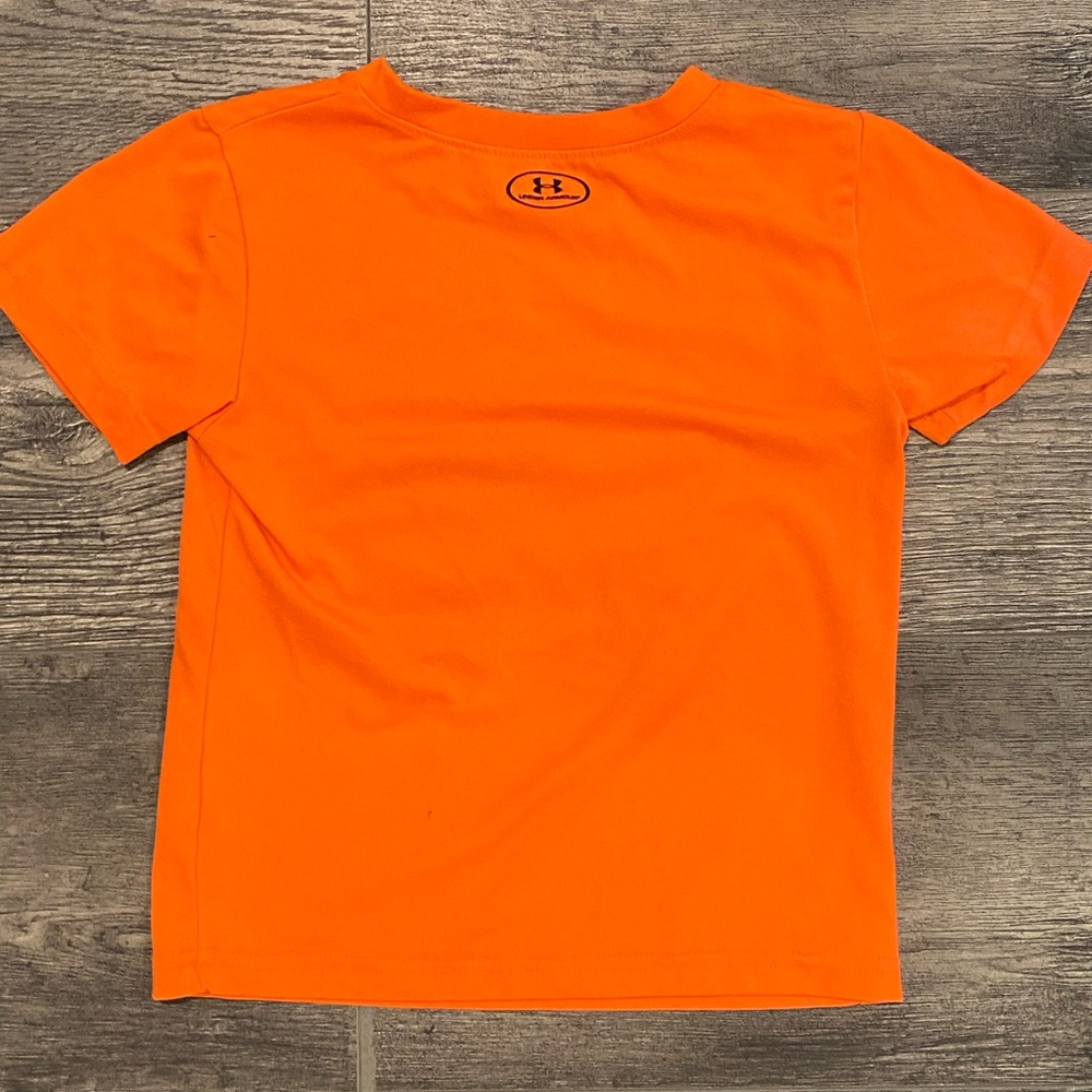 Bundle Listing – Boys Size 4 Under Armour T-Shirts (3 Pack) - Picture 6 of 10